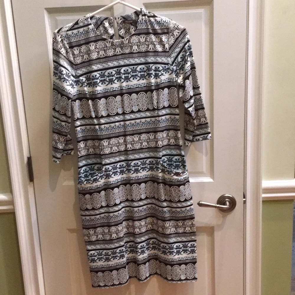 J McLaughlin Crew Neck Print Dress 3/4 Sleeves Size S.